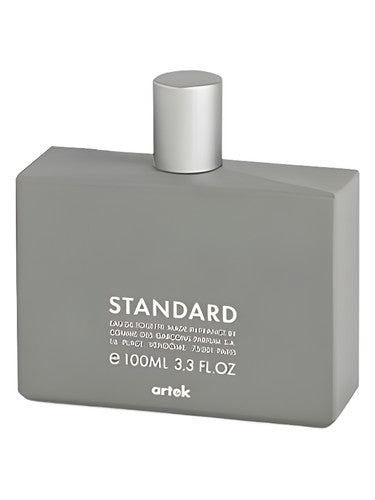 Comme des Garçons Standard