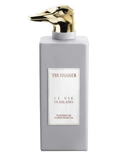 Trussardi Walking in Porta Venezia